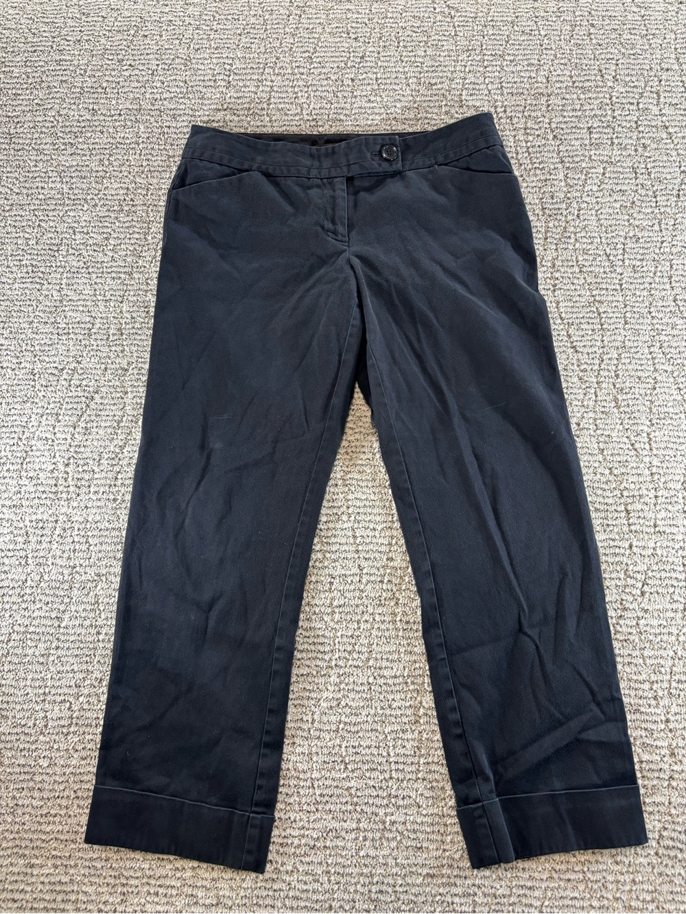 The‎ Limited Women’s Size 2 Black Drew Fit Capri Pants